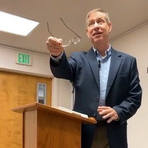 Meet your Posher, Tom